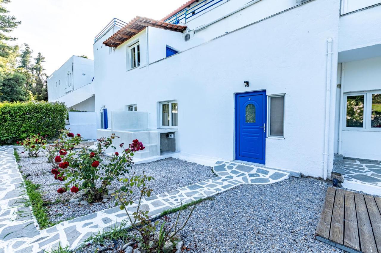 Theo Bungalows Boutique Hotel Kриопиги Екстериор снимка