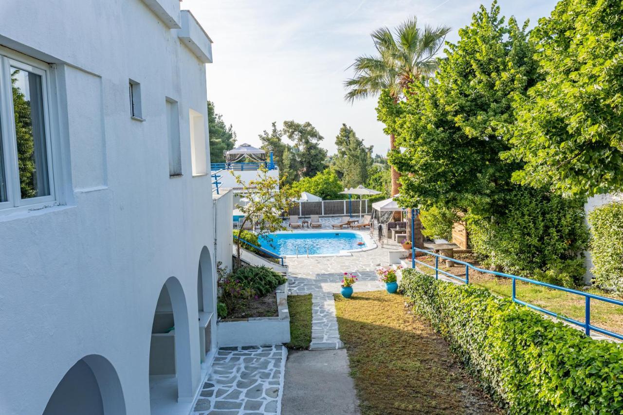 Theo Bungalows Boutique Hotel Kриопиги Екстериор снимка